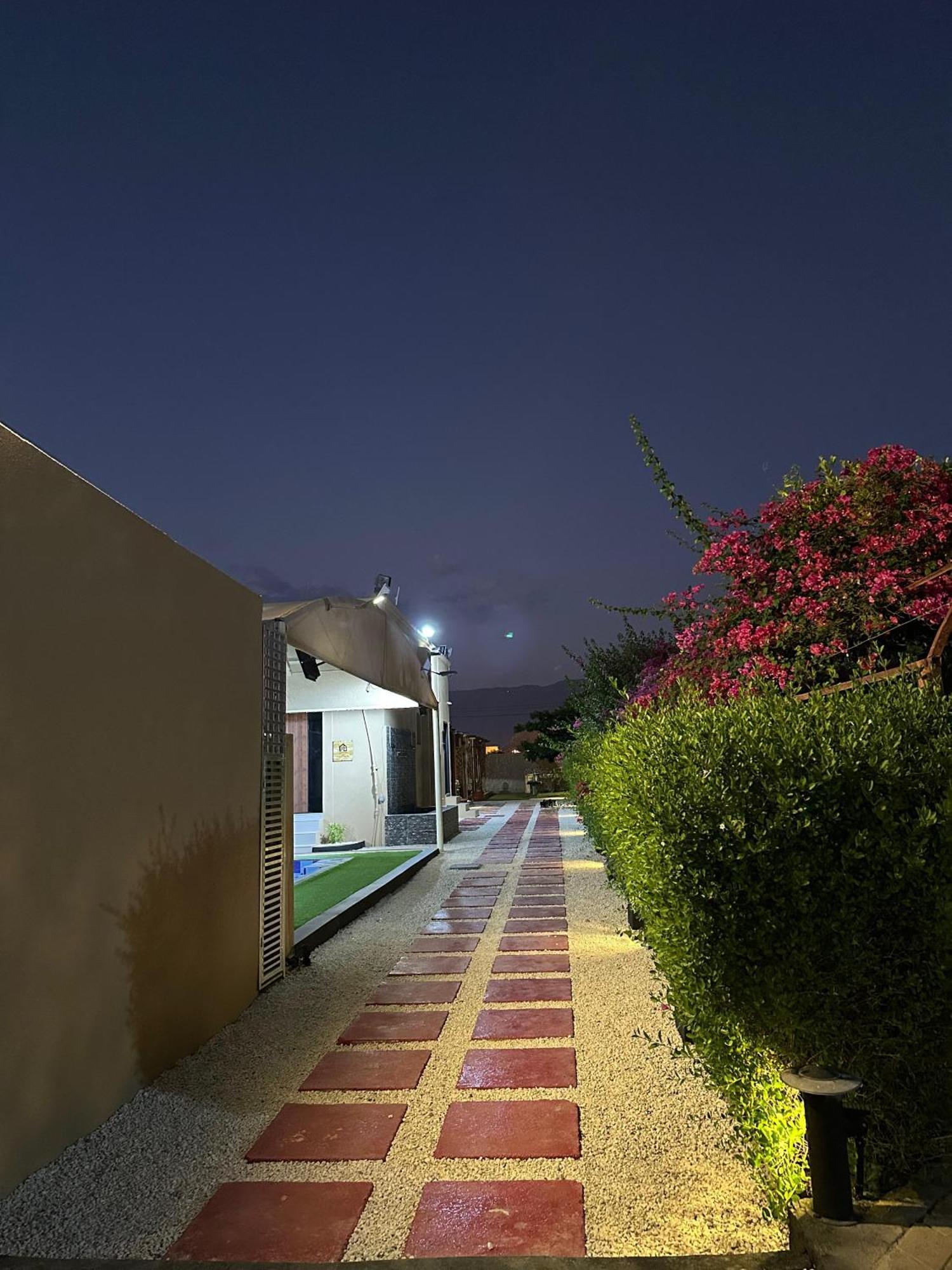 Hotel Al Bayan Palms à Nizwa Extérieur photo